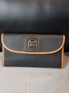 Dooney & Bourke Black Pebbled Leather Bifold Wallet with Tan Trim